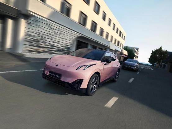 限時領享價13.59萬元起,越級顏值、性能、補能天花板,領克Z20