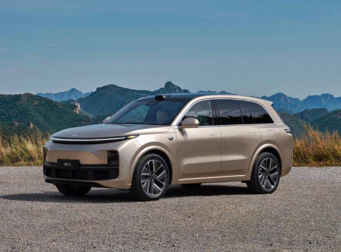 車企2025年銷量目標(biāo):新勢(shì)力普遍翻倍,傳統(tǒng)車企穩(wěn)中求升