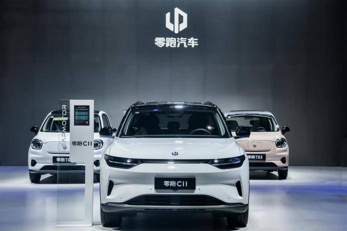 車企2025年銷量目標(biāo):新勢(shì)力普遍翻倍,傳統(tǒng)車企穩(wěn)中求升