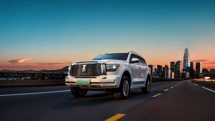 車企2025年銷量目標(biāo):新勢(shì)力普遍翻倍,傳統(tǒng)車企穩(wěn)中求升