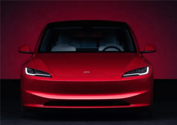 漲價3600元23.55萬元起！新款特斯拉Model 3后驅(qū)版上市
