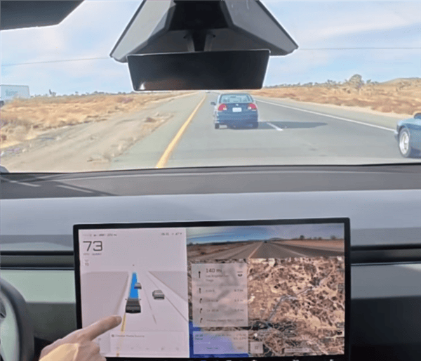 陳震實測特斯拉Cybertruck FSD:在美國肯定第一 但跟中國車比就一般