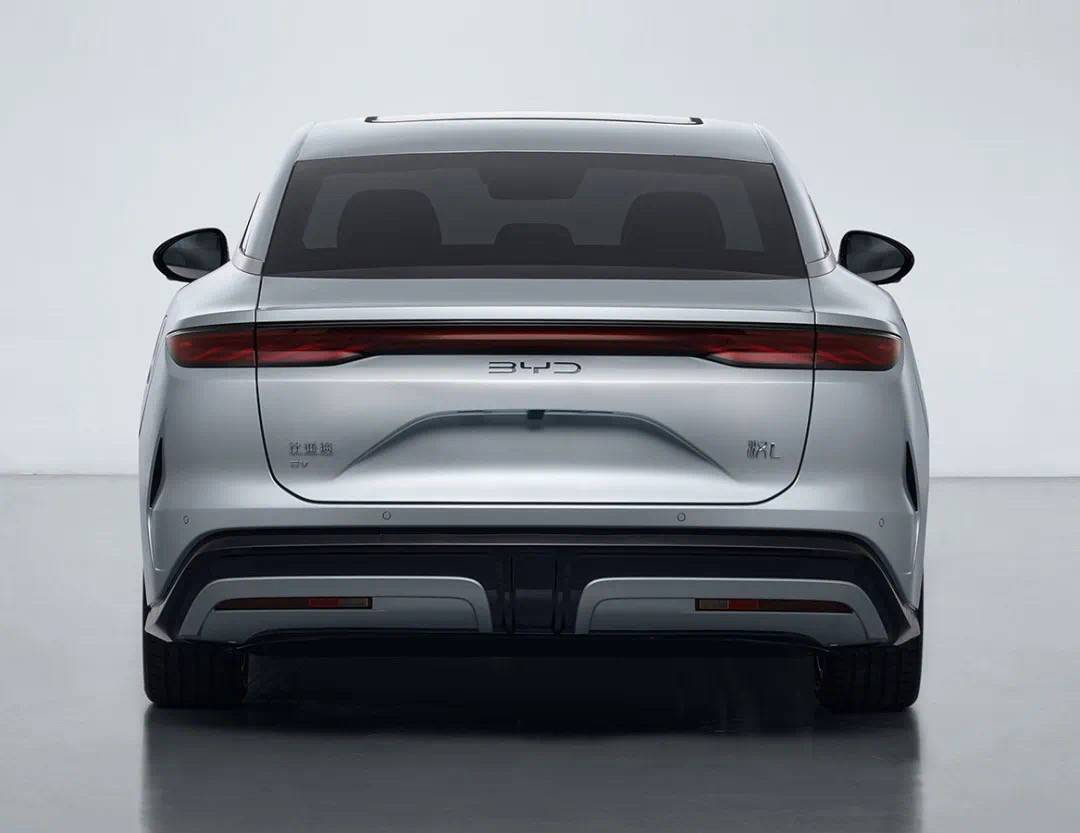 比亞迪又從技術魚池里撈魚了,友商要怎么跟?
