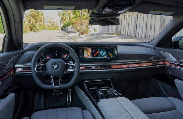 北美熱銷的寶馬760i,是否錯過了中國市場的最佳時機?