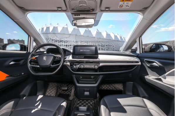 奔騰NAT造型獲國家知識產權局“中國外觀設計銀獎”