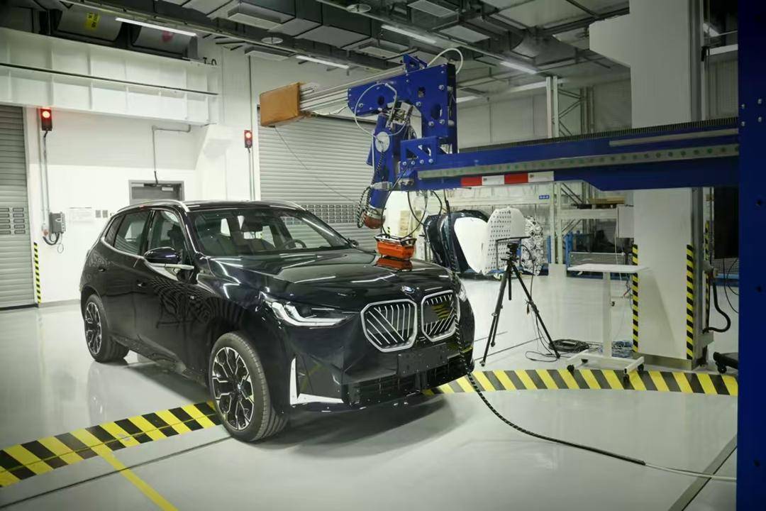 “煉獄式”測試幾乎繞了赤道50圈?全新BMW X3“智能駕趣”誕生記