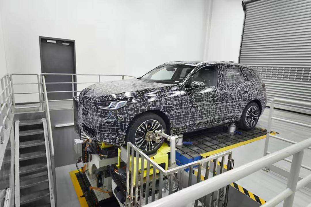 “煉獄式”測試幾乎繞了赤道50圈?全新BMW X3“智能駕趣”誕生記