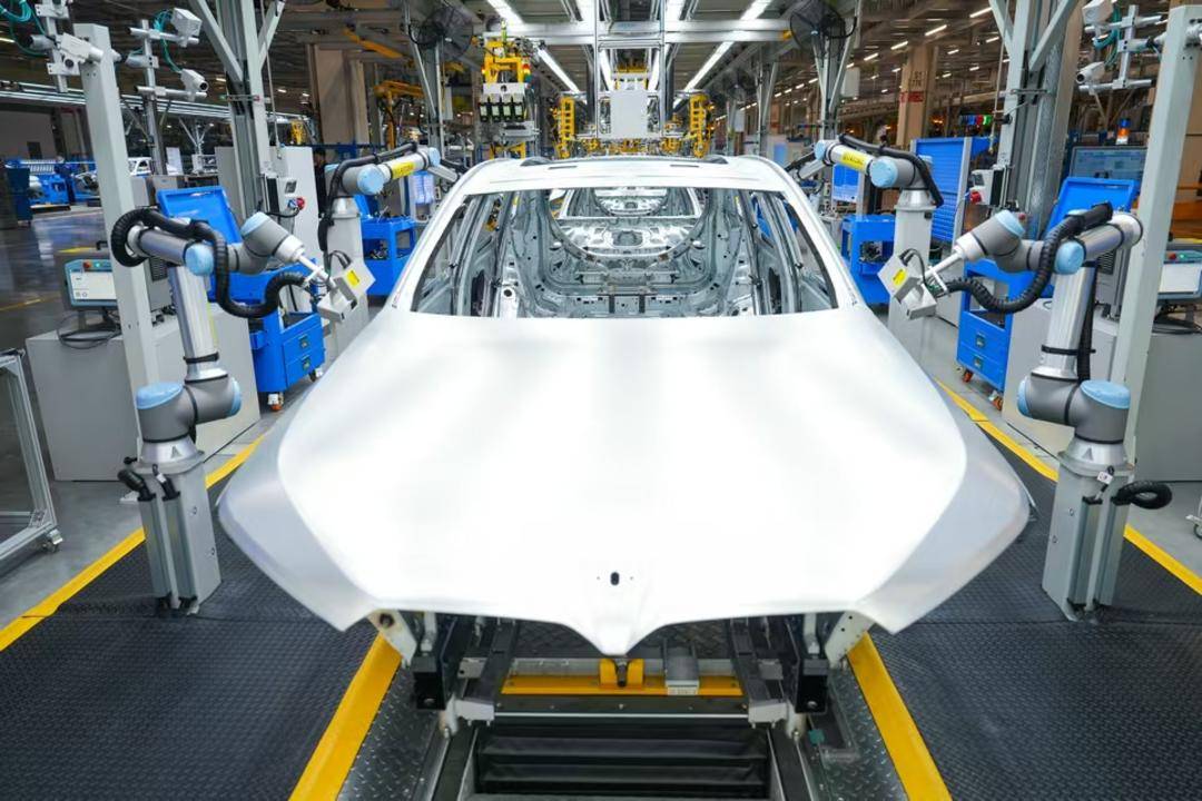 “煉獄式”測試幾乎繞了赤道50圈?全新BMW X3“智能駕趣”誕生記