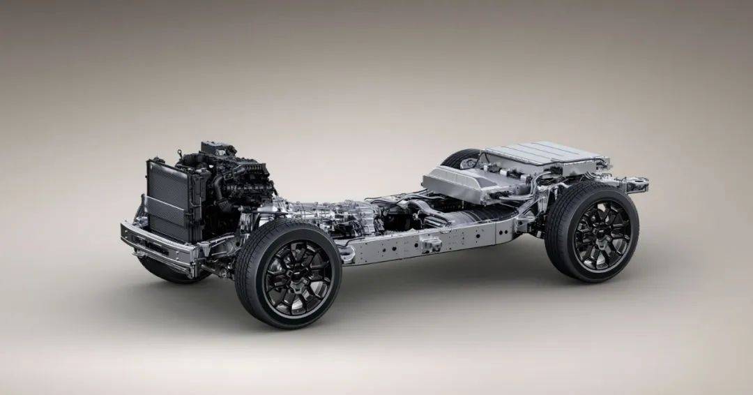 坦克700Hi4-T:中大型越野SUV市場(chǎng)攪局者?