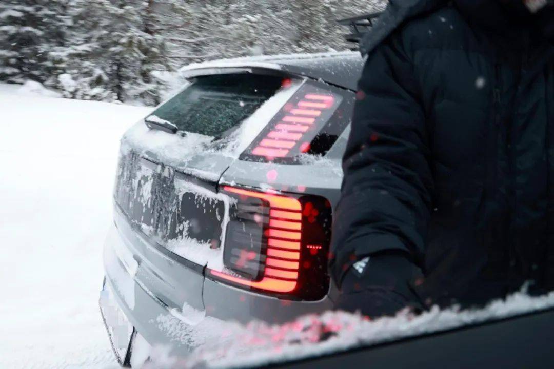 賓利終推純電車型,奧迪再出最強(qiáng)A5